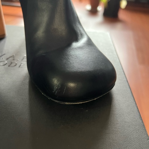 AWAKE Mode Arianne Booties - Picture 4 of 10